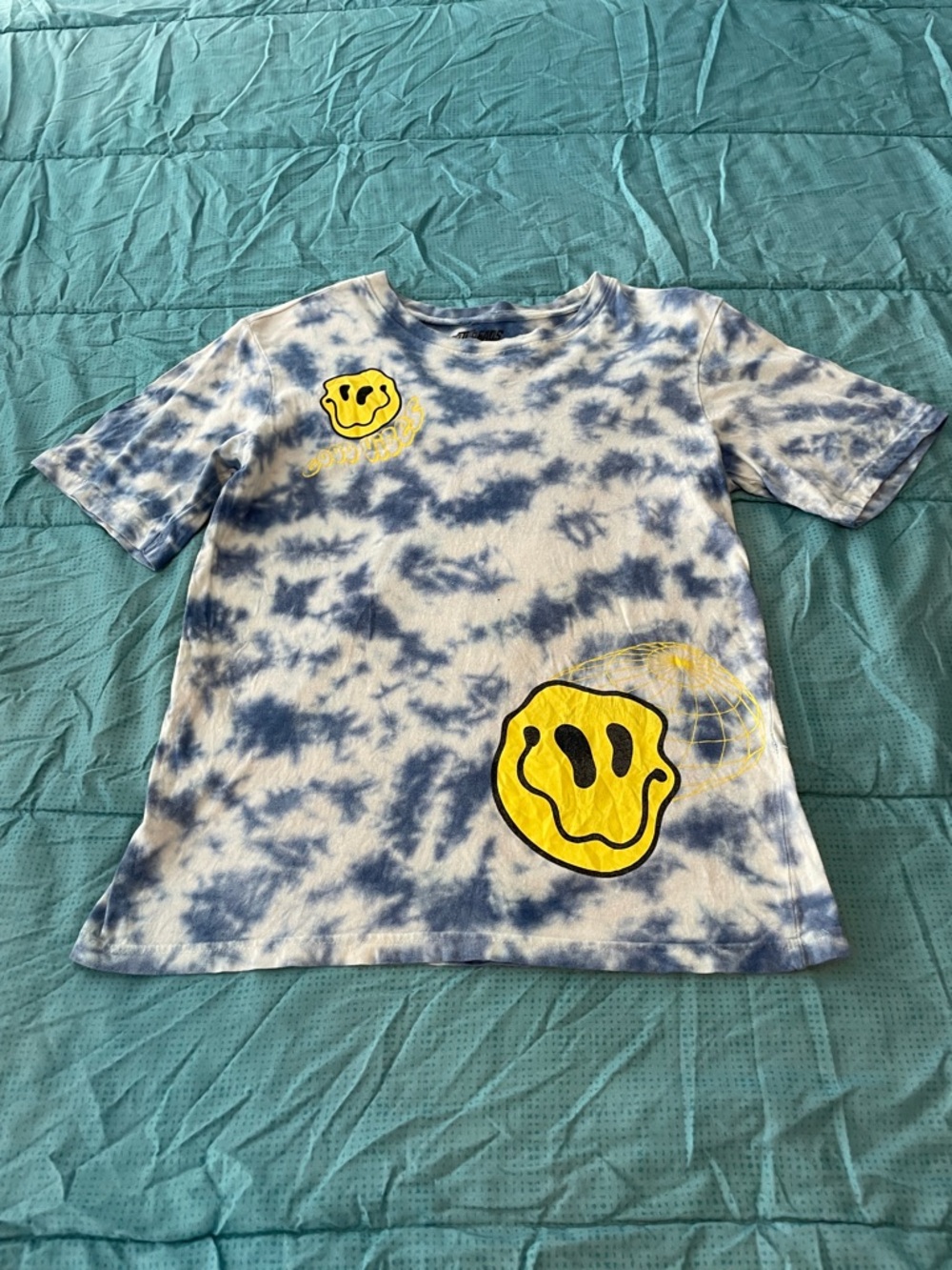 10 THREADS Kids Blue Tie-Dye Tee with Yellow Smiley Graphics SIZE L(10-12) R12